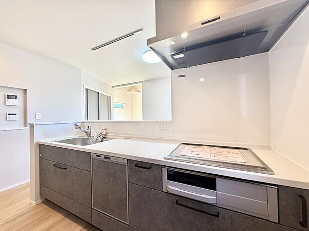 ■美味しい時間が生まれる、笑顔あふれるキッチン