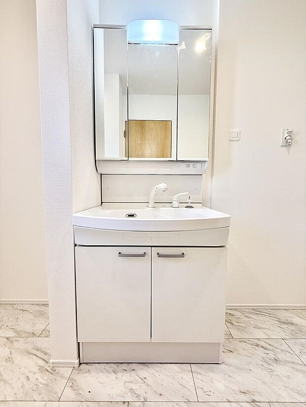 ■朝の準備がスムーズにできる広さです