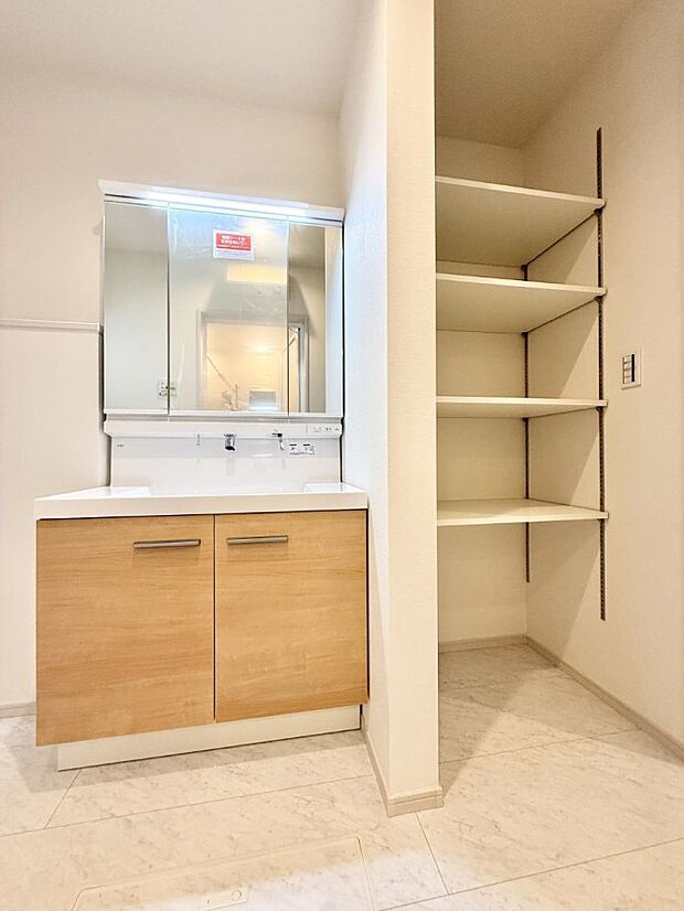 ■朝の準備がスムーズにできる広さです