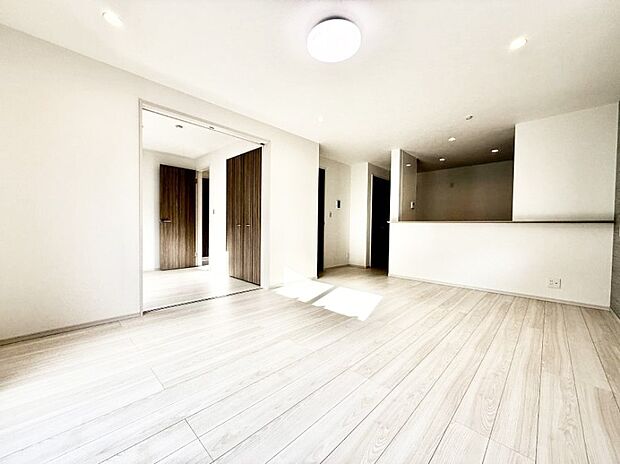 ■くつろぎと笑顔が集まる、心温まるリビング