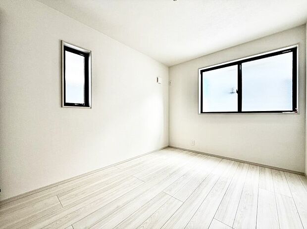 ■窓の配置や通気性の良い設計で部屋の空気がこもらず、常に新鮮な空気が流れます