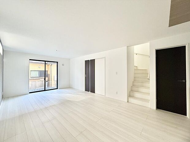 ■心落ち着く場所、ゆったり過ごせるリビング