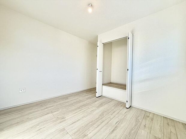 ■窓の配置や通気性の良い設計で部屋の空気がこもらず、常に新鮮な空気が流れます