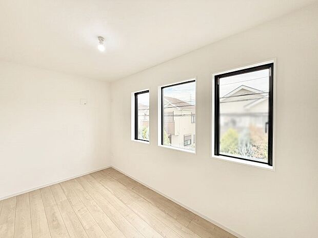 ■シンプルで使いやすい空間がスッキリ感じられます