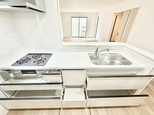 ■料理がもっと楽しくなる、快適なキッチン空間