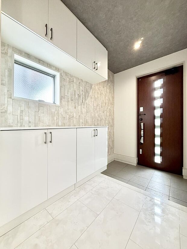 ■ ここから始まる一日、すっきり整った玄関