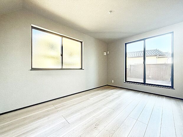 ■落ち着いた雰囲気のお部屋で心が安らぐ空間