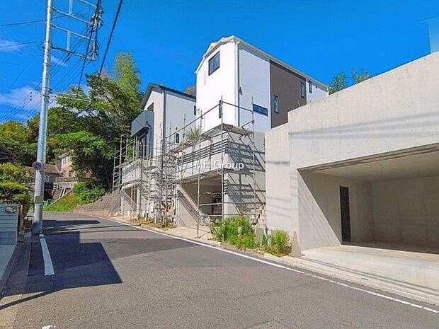 1号棟 ■快適な駐車スペースで安心