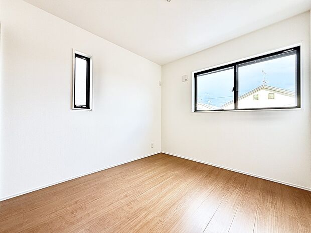 ■落ち着いた色合いのお部屋で穏やかな時間を楽しめます