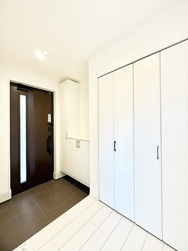 ■ ここから始まる一日、すっきり整った玄関