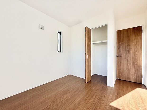 ■窓の配置や通気性の良い設計で部屋の空気がこもらず、常に新鮮な空気が流れます