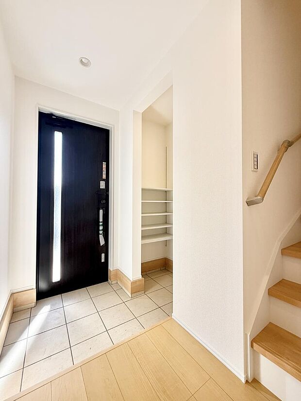 ■ ここから始まる一日、すっきり整った玄関