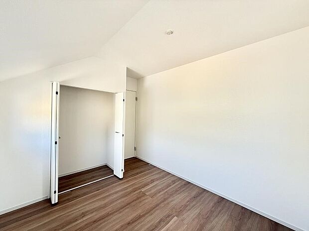 ■心地よい雰囲気が漂う落ち着いた空間