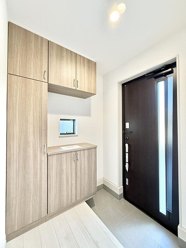 ■ ここから始まる一日、すっきり整った玄関