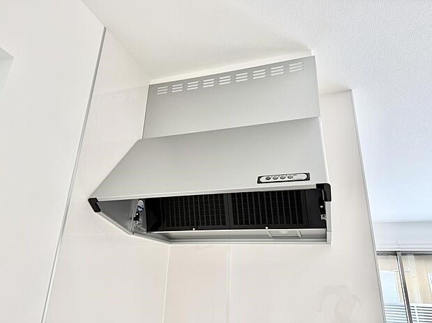 ■調理時の蒸気や匂いが換気扇に誘導され、効率的に排煙ができます。