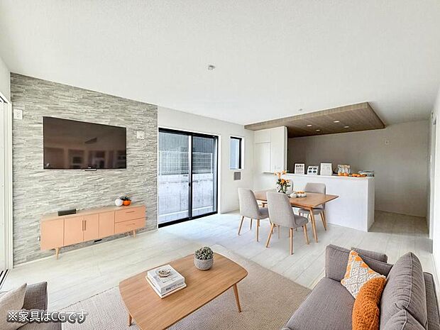 ■18帖の南向きで陽当り良好なリビング