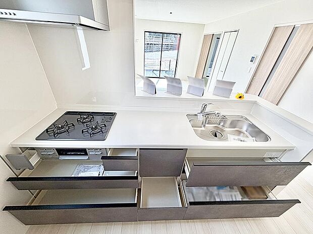 ■作る楽しみと食べる幸せを届けるキッチン