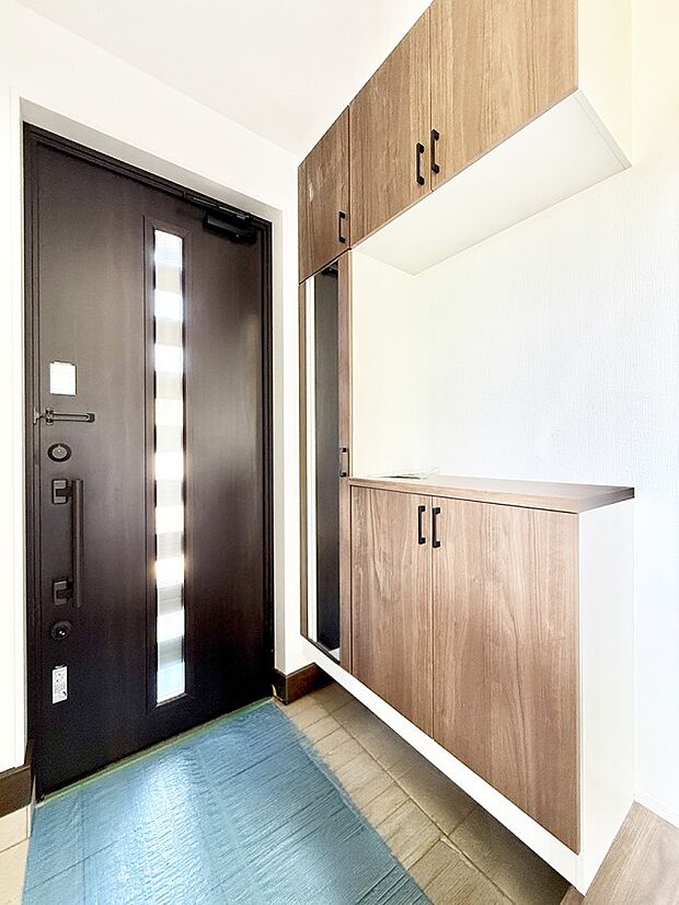 ■ シンプルで美しく、快適な暮らしの入り口