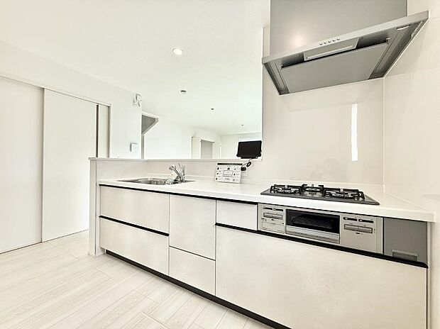 ■美味しい時間が生まれる、笑顔あふれるキッチン