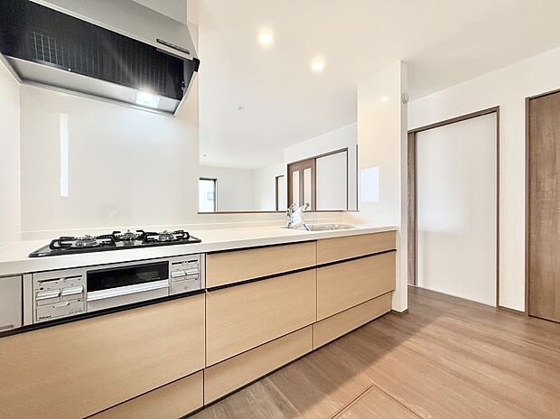 ■美味しい時間が生まれる、笑顔あふれるキッチン