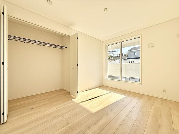 ■窓の配置や通気性の良い設計で部屋の空気がこもらず、常に新鮮な空気が流れます