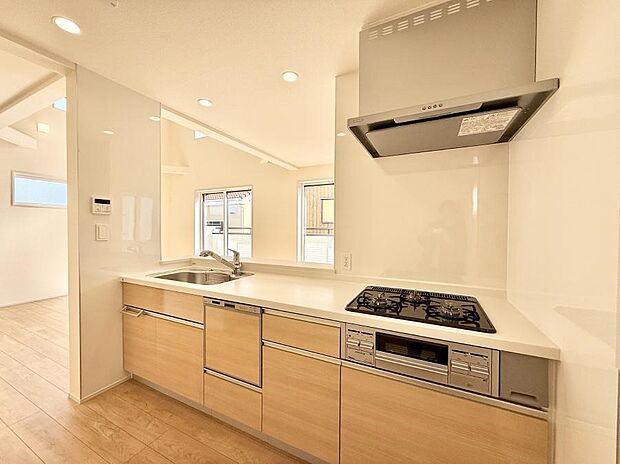 ■家族の絆を深める、温もりのあるキッチン