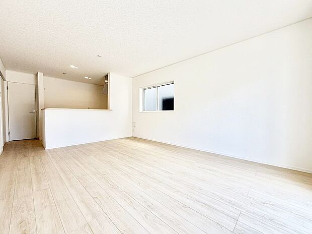 2号棟  ■心落ち着く場所、ゆったり過ごせるリビング