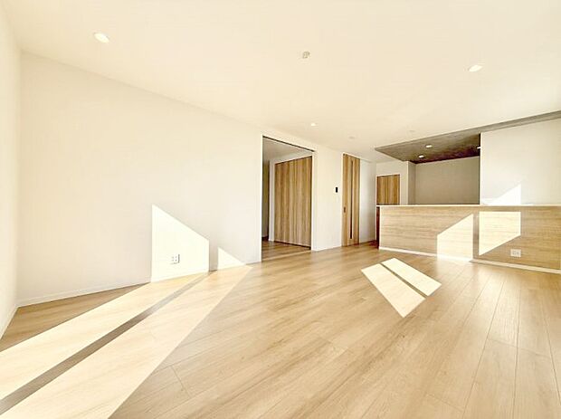 ■くつろぎと笑顔が集まる、心温まるリビング