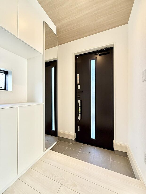 ■ ここから始まる一日、すっきり整った玄関