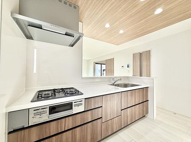 ■料理がもっと楽しくなる、快適なキッチン空間