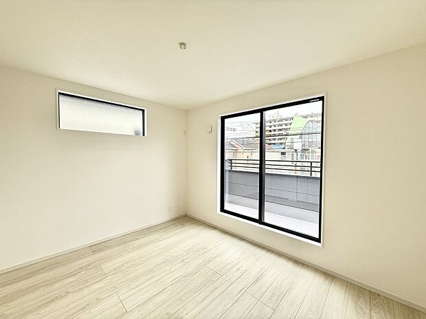 ■落ち着いた雰囲気のお部屋で心が安らぐ空間