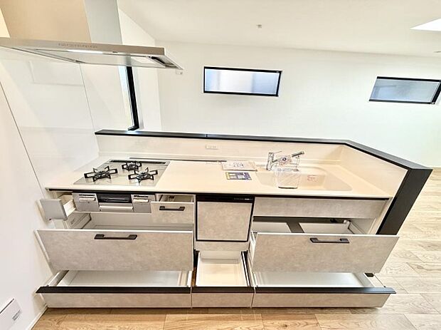 ■料理がもっと楽しくなる、快適なキッチン空間