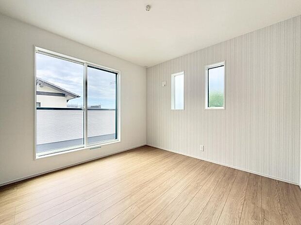 ■落ち着いた色合いのお部屋で穏やかな時間を楽しめます