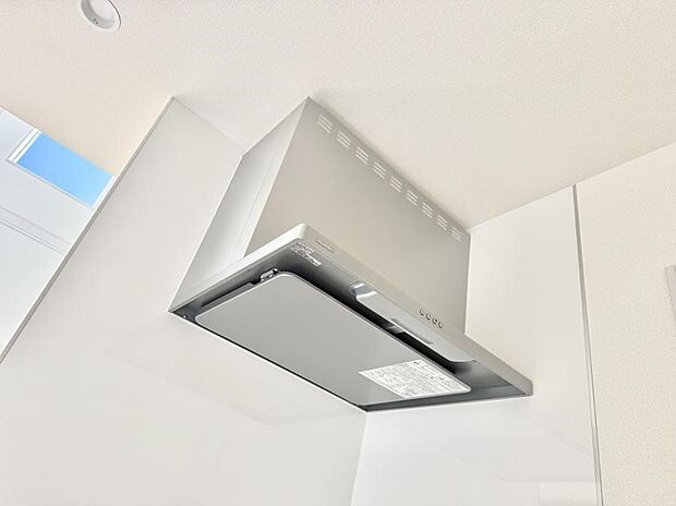 ■調理時の蒸気や匂いが換気扇に誘導され、効率的に排煙ができます。