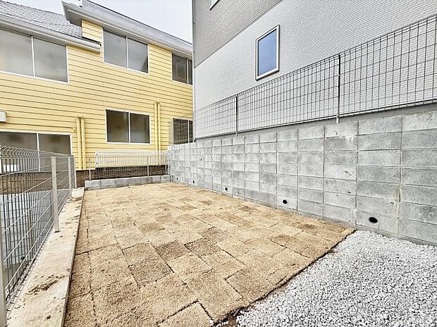 ■暮らしに潤いを与える、緑が取り入れられた住まいです