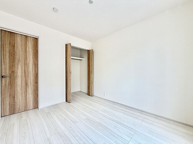■落ち着いた雰囲気のお部屋で心が安らぐ空間