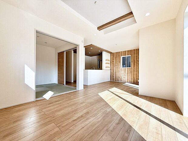 ■くつろぎと笑顔が集まる、心温まるリビング