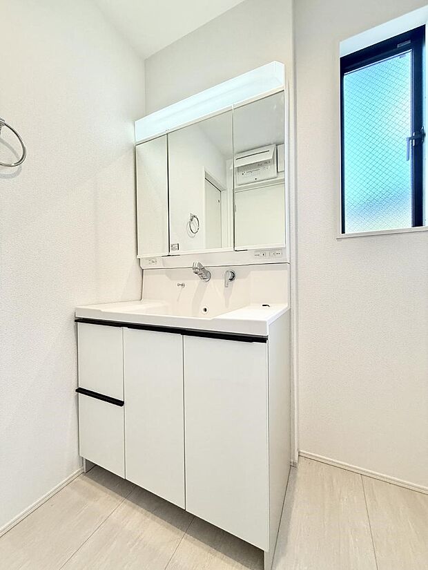 ■朝の準備がスムーズにできる広さです