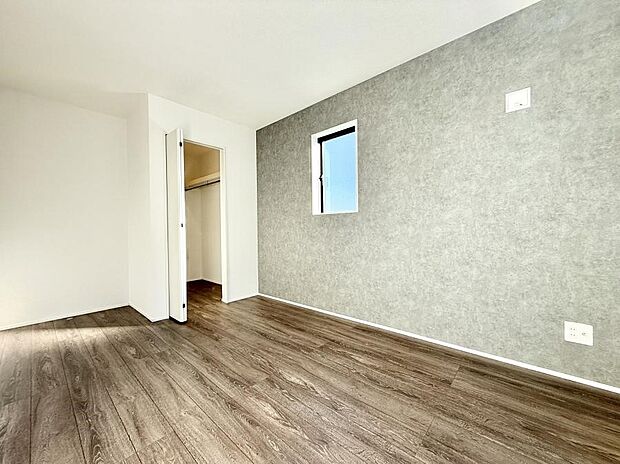 ■落ち着いた色合いのお部屋で穏やかな時間を楽しめます