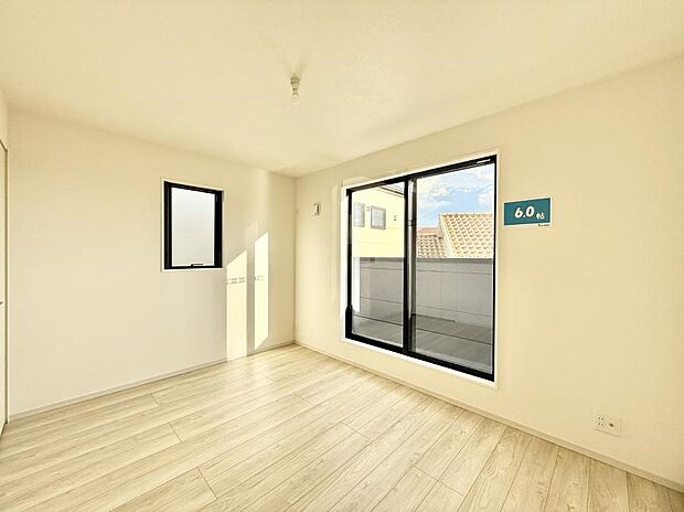 ■落ち着いた色合いのお部屋で穏やかな時間を楽しめます