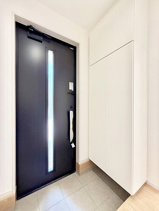 ■ ここから始まる一日、すっきり整った玄関