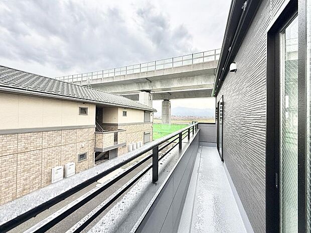 ■ 朝のコーヒーや夜の星空を楽しむ、癒しの場所