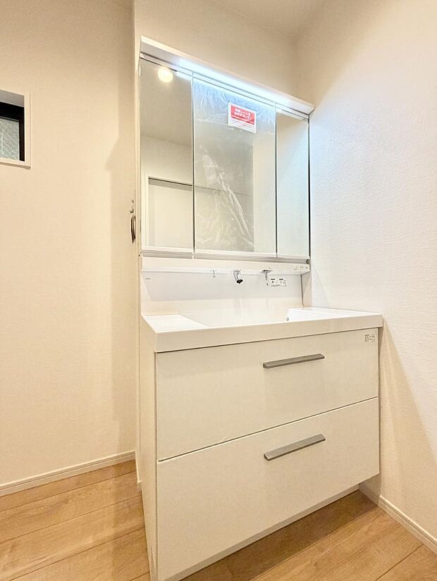 ■朝の準備がスムーズにできる広さです