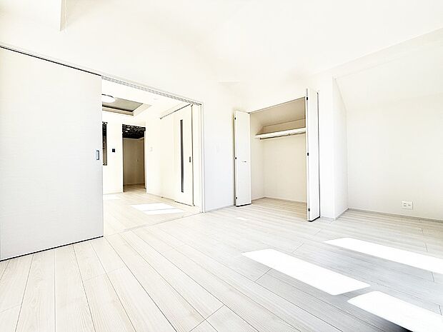 ■シンプルで使いやすい空間がスッキリ感じられます