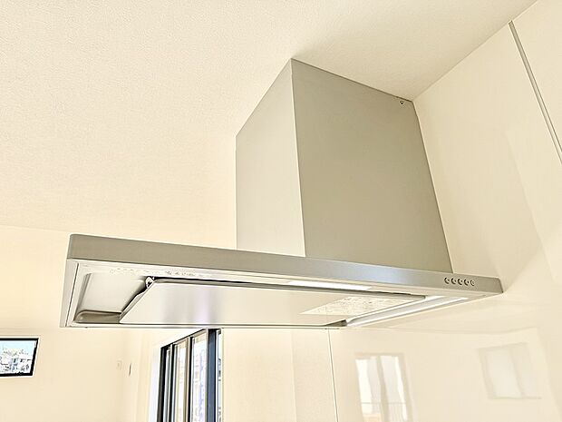■調理時の蒸気や匂いが換気扇に誘導され、効率的に排煙ができます。