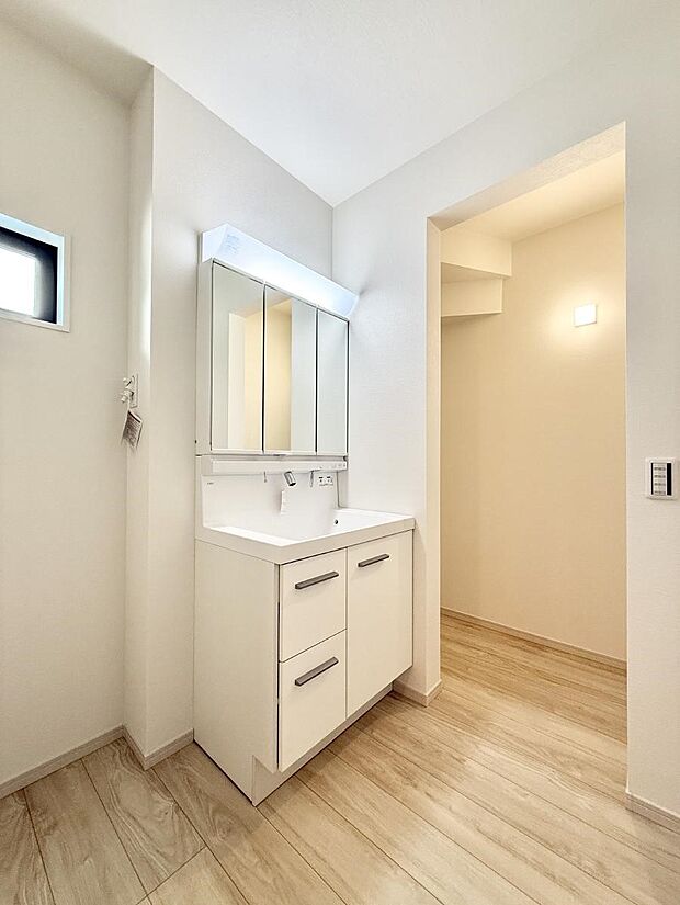 ■朝の準備がスムーズにできる広さです