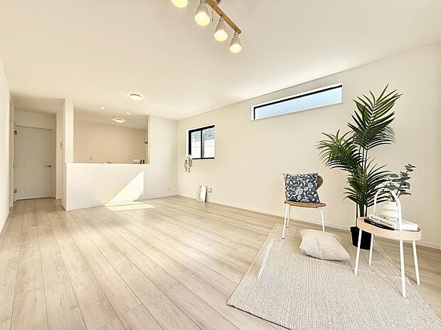 ■くつろぎと笑顔が集まる、心温まるリビング