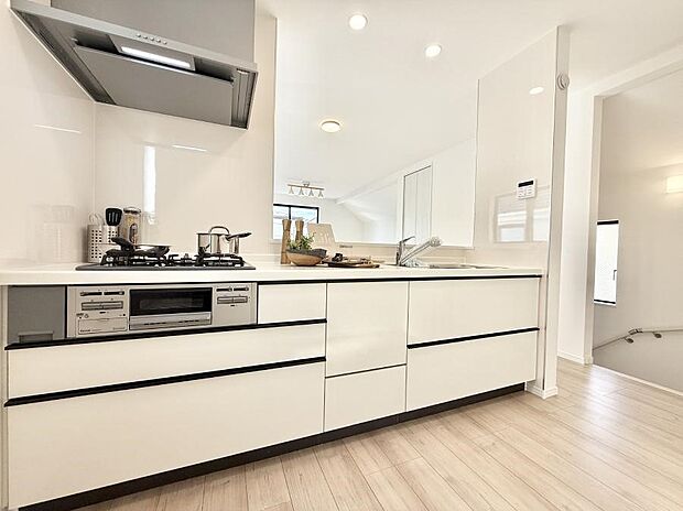 ■家族の絆を深める、温もりのあるキッチン