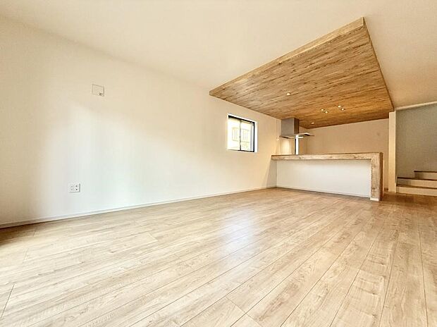 ■くつろぎと笑顔が集まる、心温まるリビング