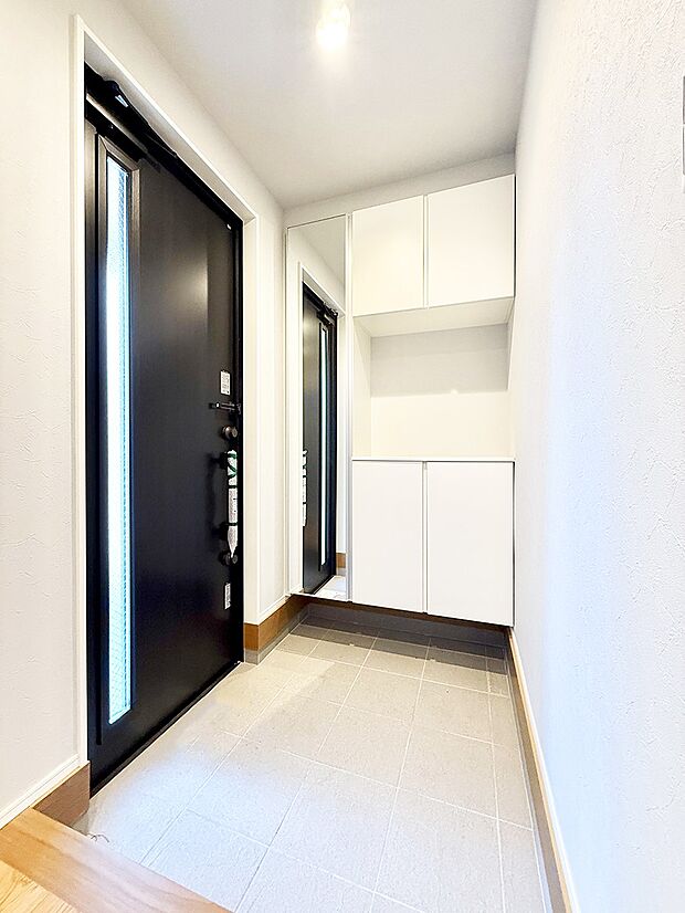 ■ ここから始まる一日、すっきり整った玄関